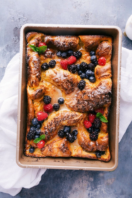 Dutch baby (German pancake)