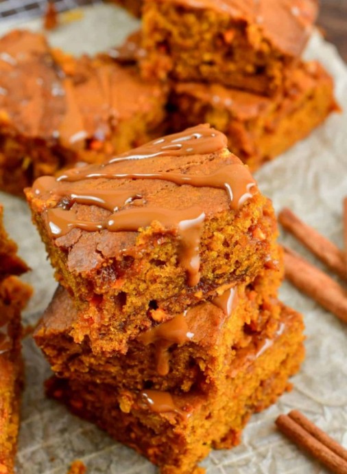 Caramel Pumpkin Blondies