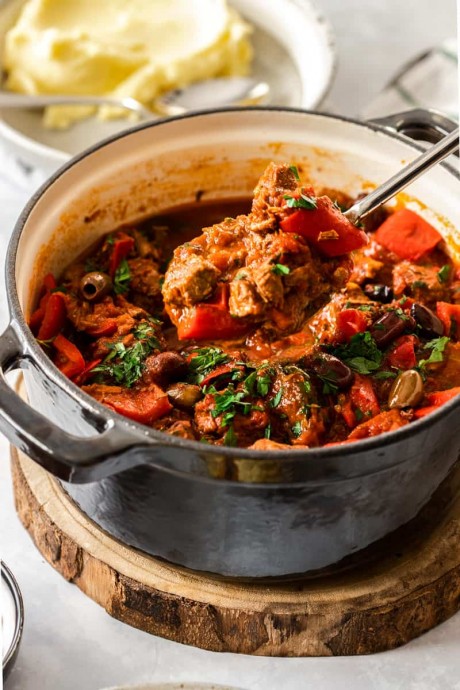 Dutch Oven Mediterranean Beef Stew