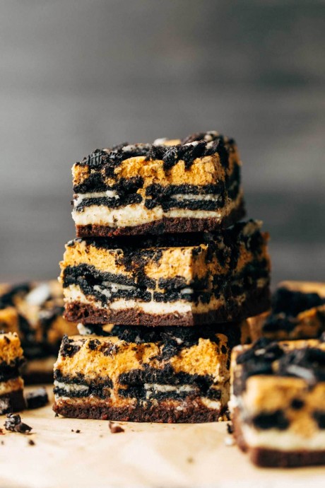 Cookies & Cream Brownie Pumpkin Cheesecake Bars