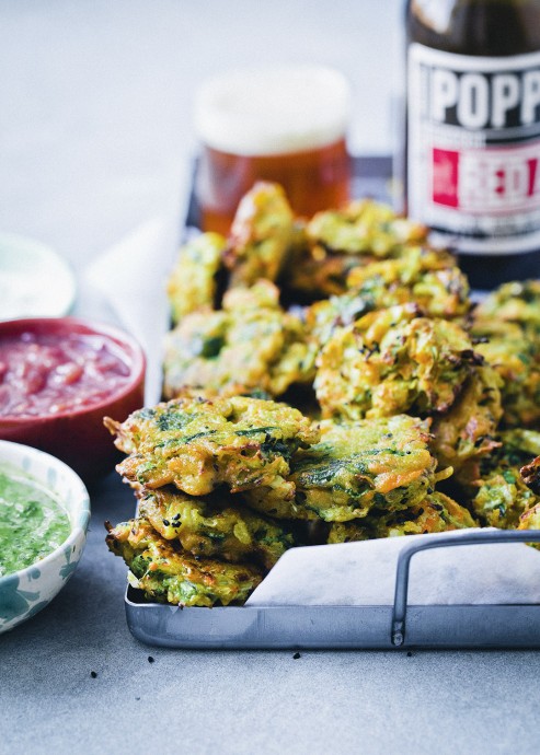 Crispy Pakora with Green Mint Sauce and Rhubarb Chutney