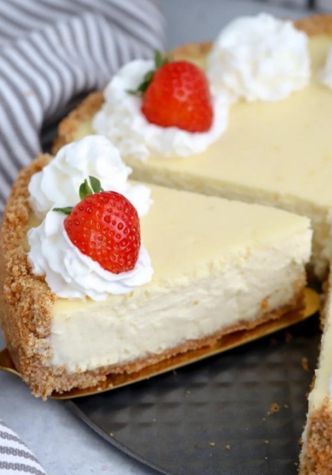 Greek Yogurt Cheesecake