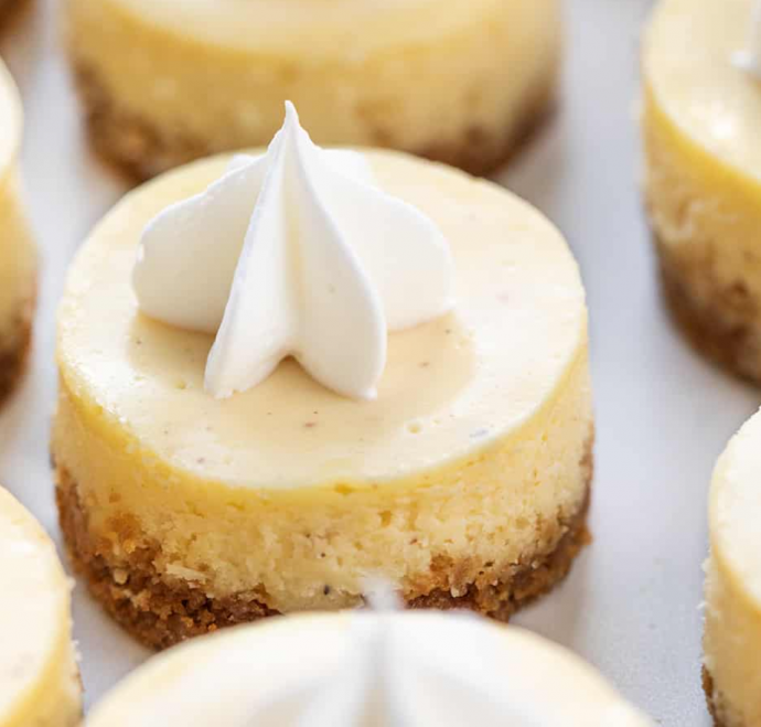 Mini Eggnog Cheesecakes