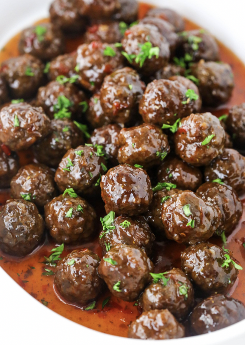 Crockpot Grape Jelly Meatballs