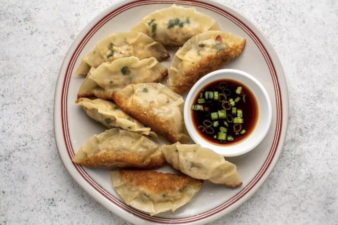 Vegan Potstickers With Mushroom and Tofu