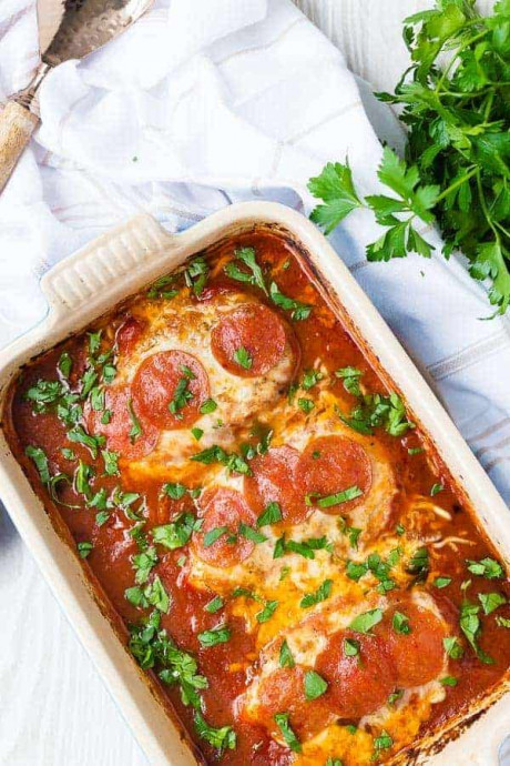 Pizza Chicken – One Pan, 5 Ingredients