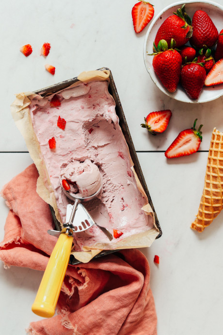 Creamy Vegan Strawberry Ice Cream