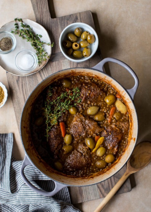 Za’atar Chicken Thighs with Green Lentils