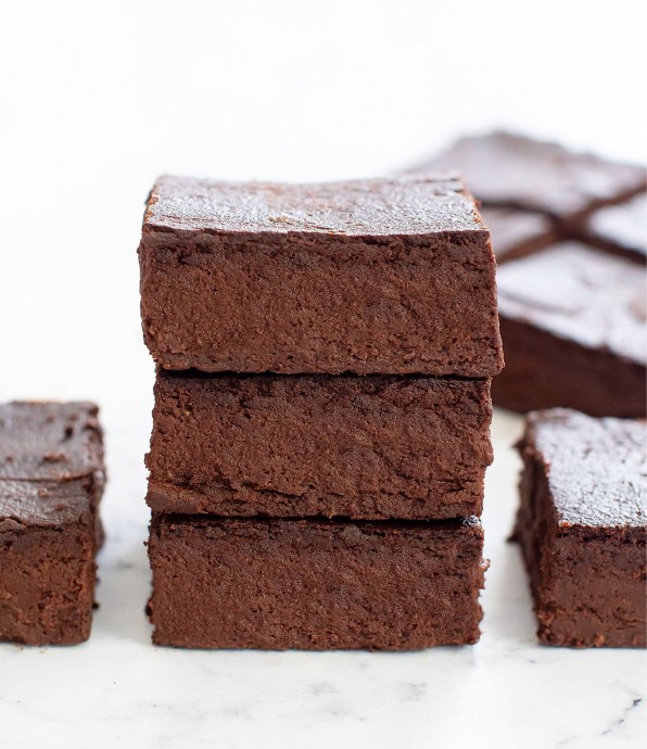 4 Ingredient Healthy Brownies