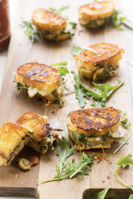 Mini Grilled Cheese Sandwich Appetizers