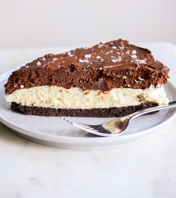 No-Bake Double Chocolate Mousse Cake