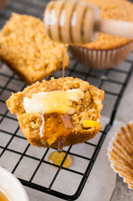 Easy Cornbread Muffins