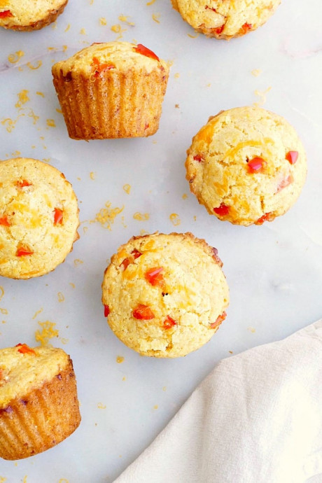 Bell Pepper and Cheddar Savory Muffins