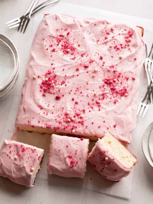 Vanilla Bean Sheet Cake With Strawberry Frosting