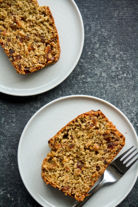 Date Rum & Orange Cake