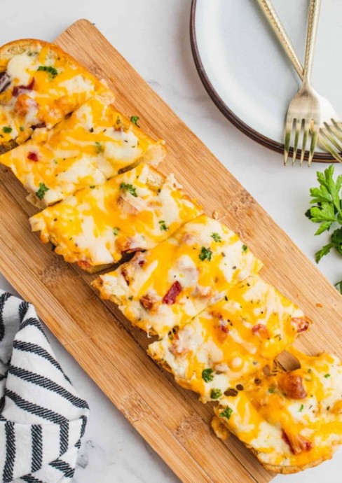 Bacon Ranch Cheese Bread