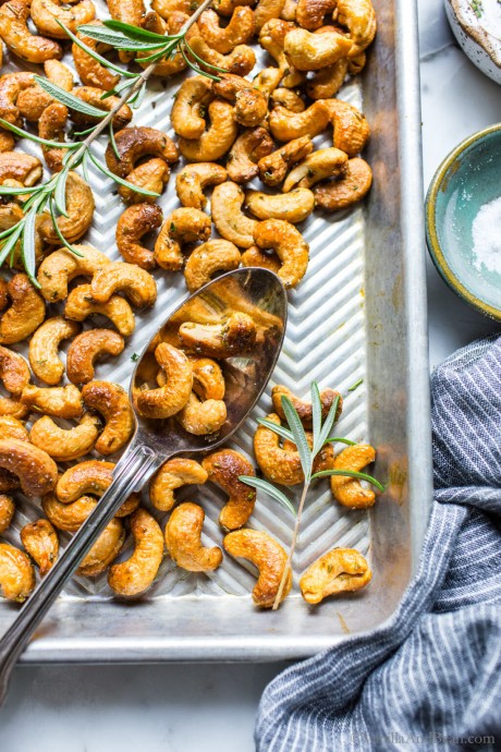 Sweet And Spicy Maple-Roasted Rosemary Cashews