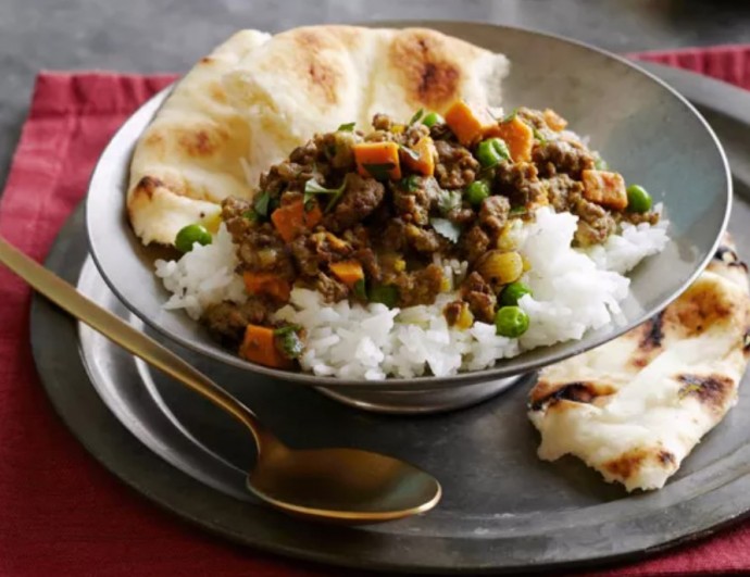 Quick Coconut Lamb Curry