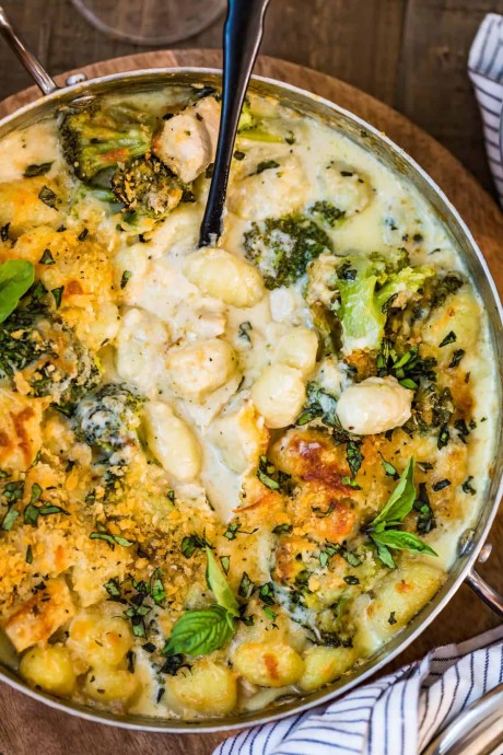 Chicken Alfredo Gnocchi Bake