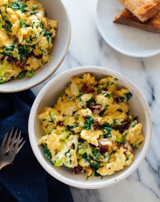 The Creamiest Scrambled Eggs (with Goat Cheese)