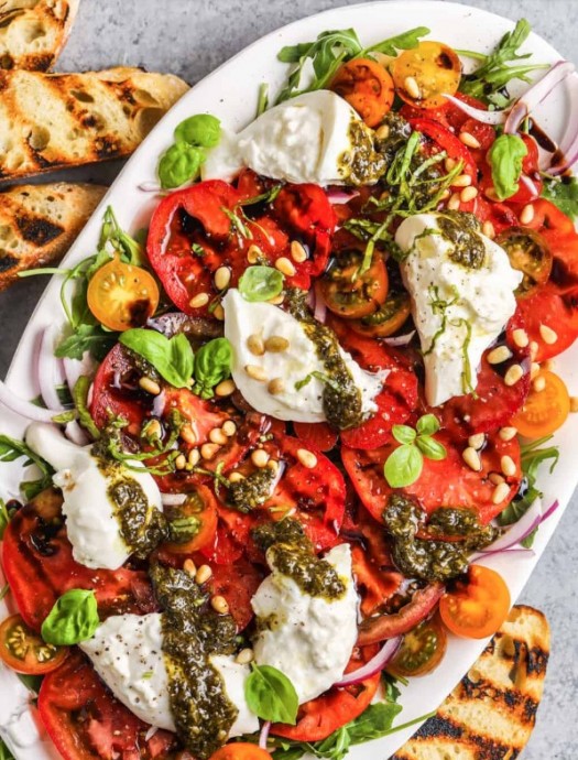 Tomato Burrata Salad