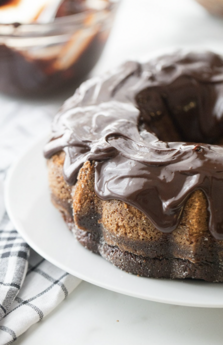 Black and White Pound Cake