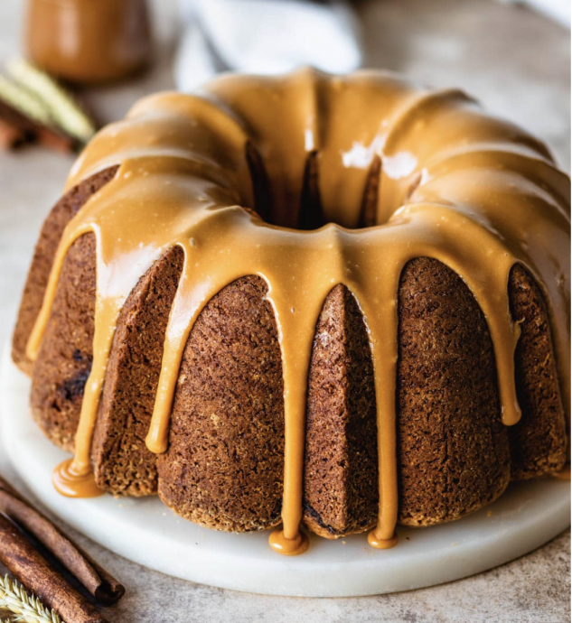 Dulce de Leche Apple Cake