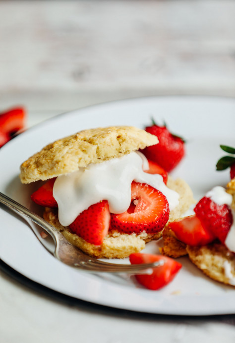 Vegan Gluten-Free Strawberry Shortcake