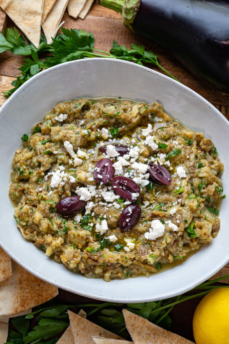 Melitzanosalata (Greek Eggplant Dip)