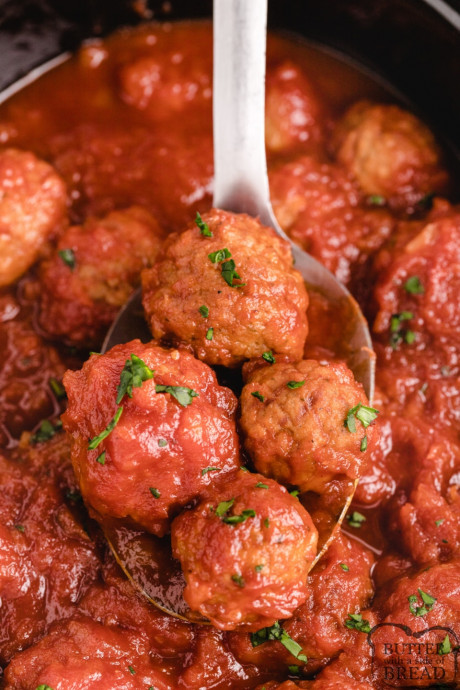 Crockpot Sweet and Sour Meatballs