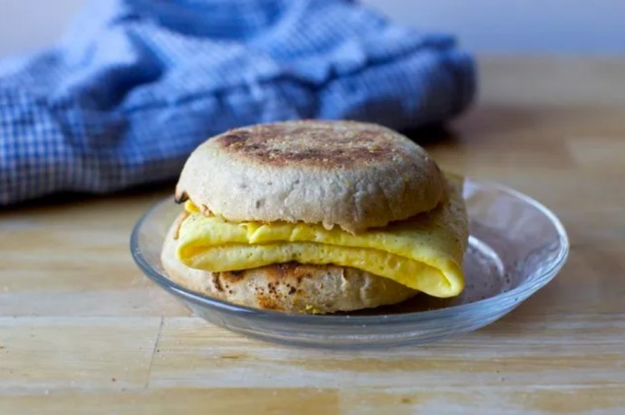 Bodega-Style Egg and Cheese Sandwich