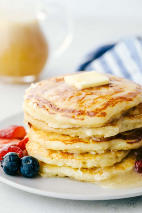 The Best Buttermilk Pancakes