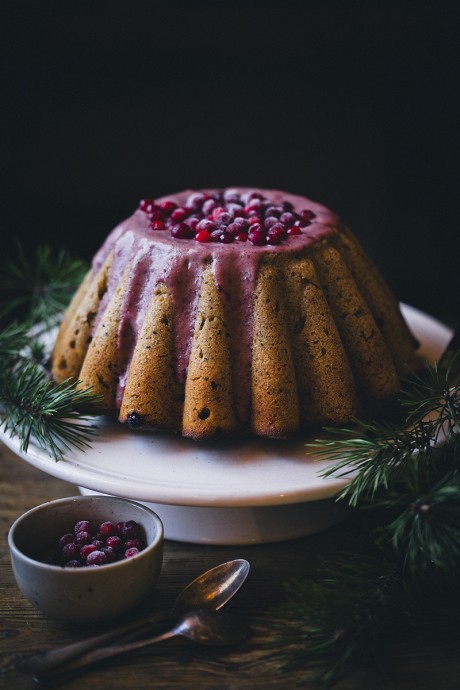 Gingerbread and Lingonberry Bundt Cake Gingerbread and Lingonberry Bundt Cake