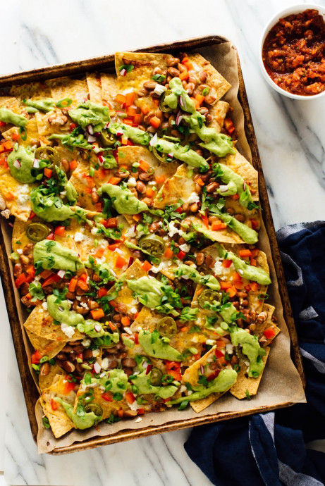 Loaded Veggie Nachos