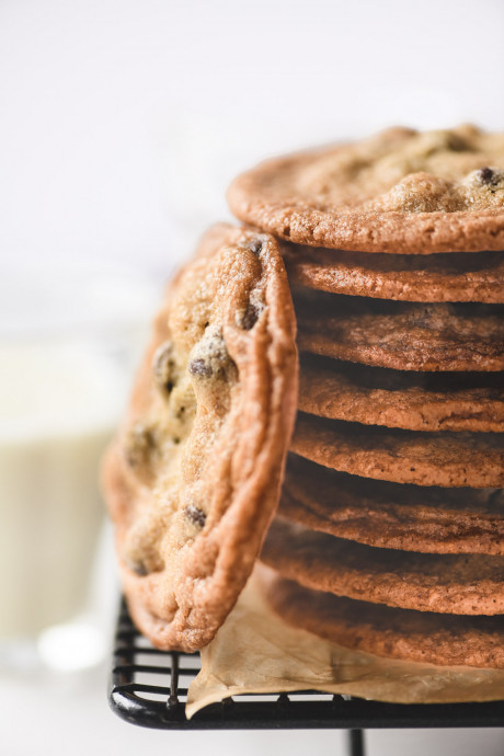 Thin and Crispy Chocolate Chip Cookies