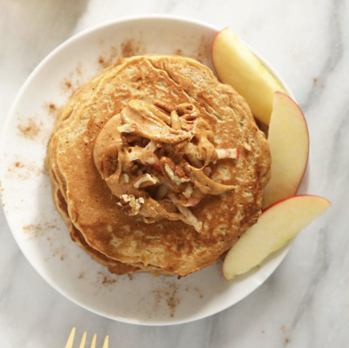 Apple Cinnamon Pancakes