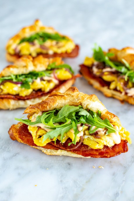 Make-Ahead Croissant Breakfast Sandwiches Make-Ahead Croissant Breakfast Sandwiches