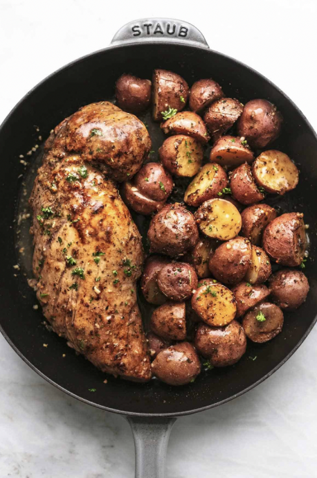 Baked Pork Tenderloin with Potatoes and Gravy