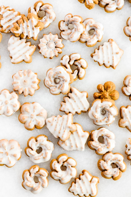 Glazed Gingerbread Spritz Cookies