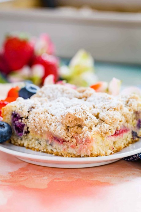 Red White and Blueberry Crumb Cake