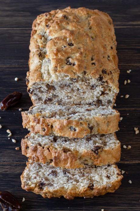 Date and Nut Bread Date and Nut Bread