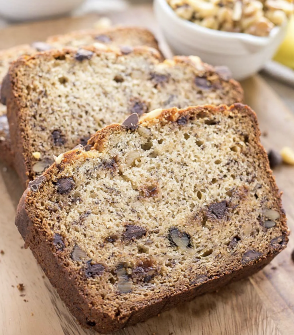 Easy Homemade Banana Bread