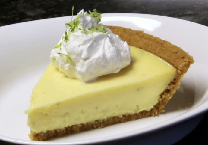 Key Lime Pie With Meringue or Whipped Cream Topping