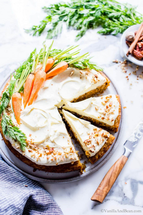 Carrot Cake With Pineapple And Vanilla Mascarpone Icing
