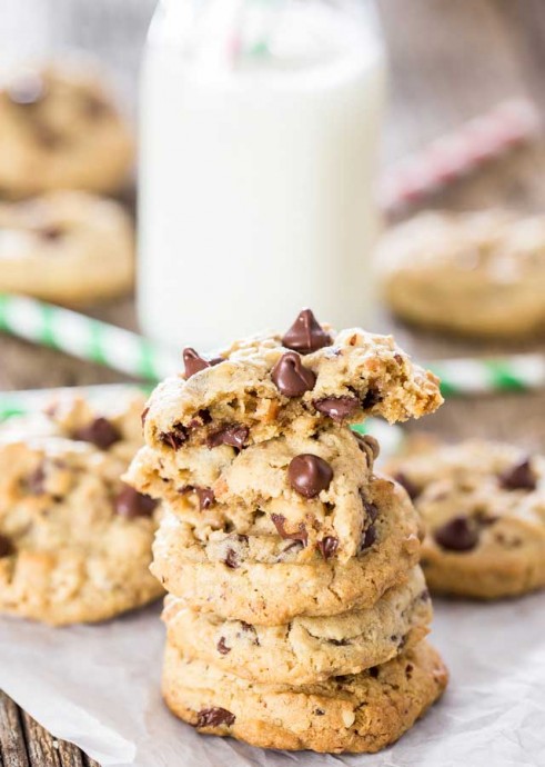 Hazelnut Toffee Chocolate Chip Cookies