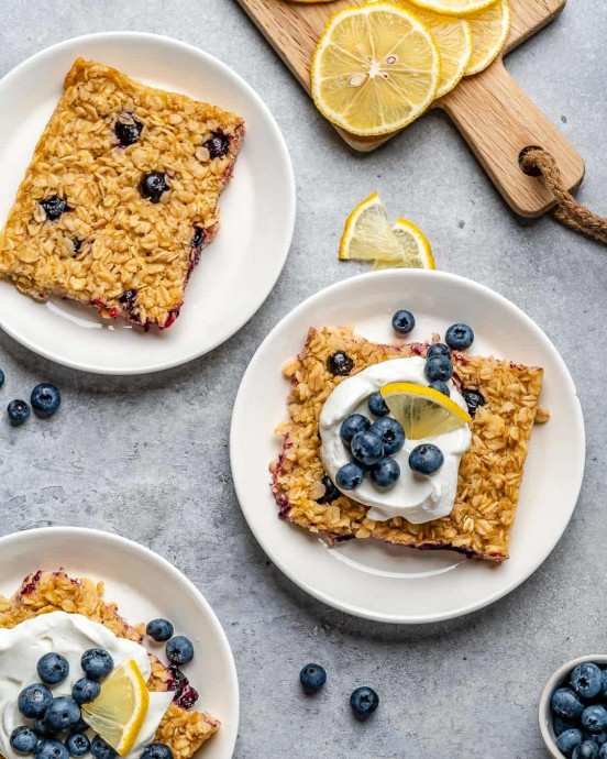 Baked Lemon Blueberry Oatmeal Breakfast