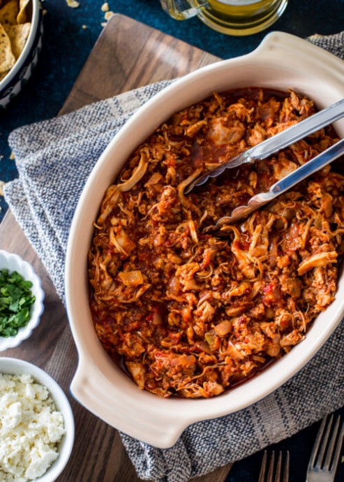 Slow Cooker Chicken Tinga