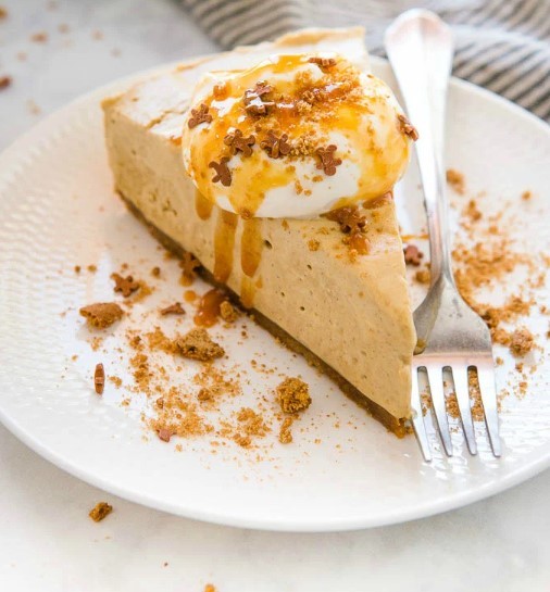 Easy No Bake Gingerbread Cheesecake