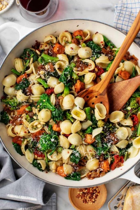 Orecchiette with Broccoli Rabe