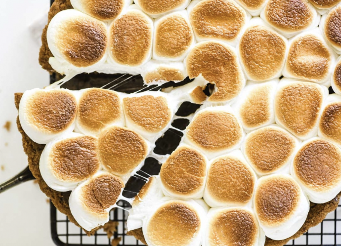 S’Mores Cookie Pie